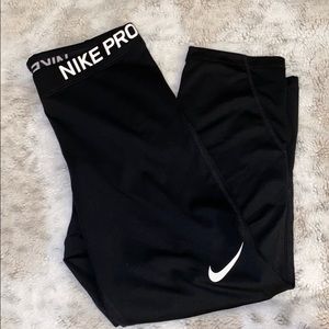 Women’s Nike Pro Leggings